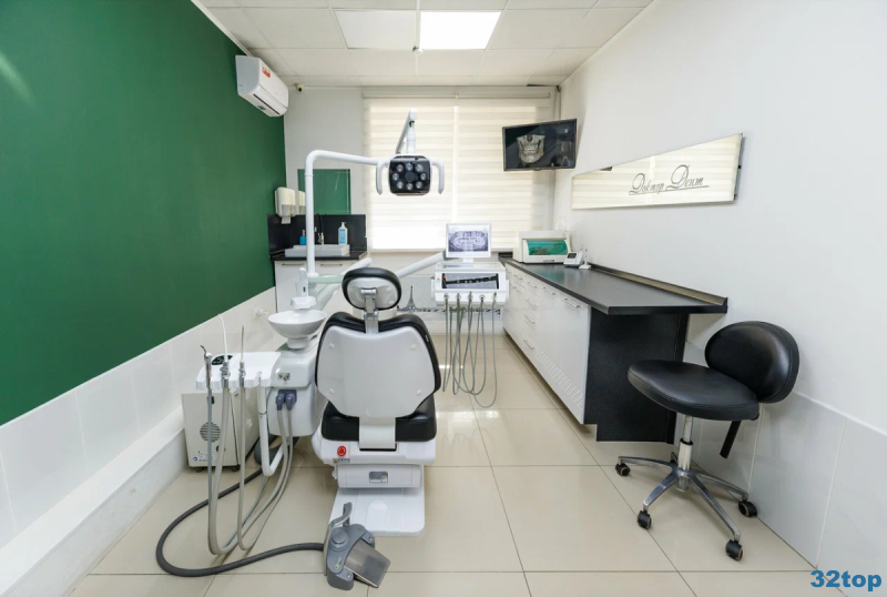 Стоматологическая клиника 32 CLINIC (32 КЛИНИК) на Вавилова