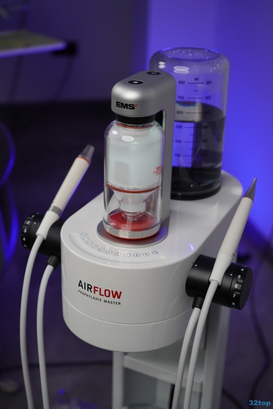 Стоматологическая клиника ОРТОДОНТ-ЦЕНТР на Бакинской