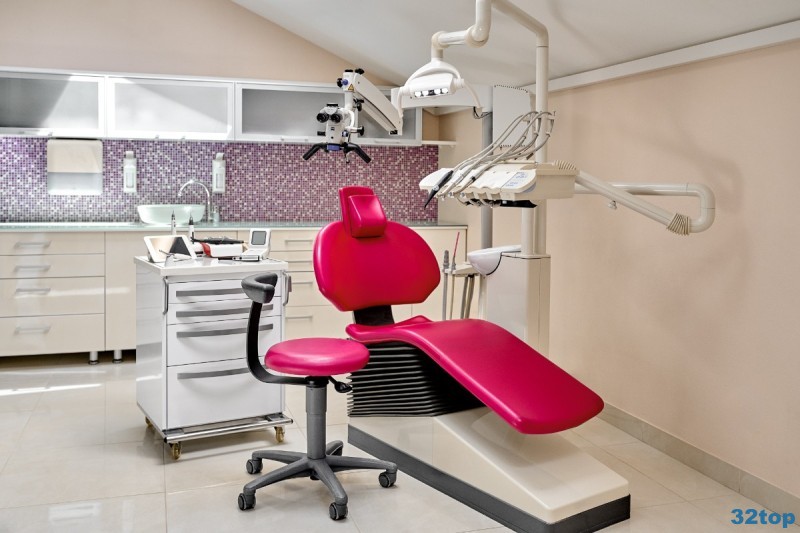 Стоматология CHARISMA (ХАРИЗМА)