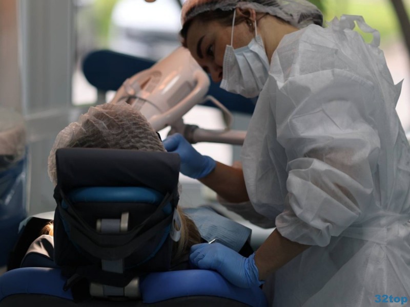 Стоматология ЕВРОДЕНТ м. Южная