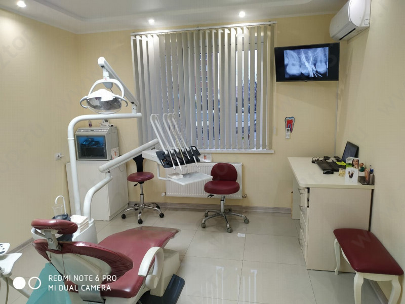 Стоматологическая клиника STAR-DENTAL (СТАР-ДЕНТАЛ) 