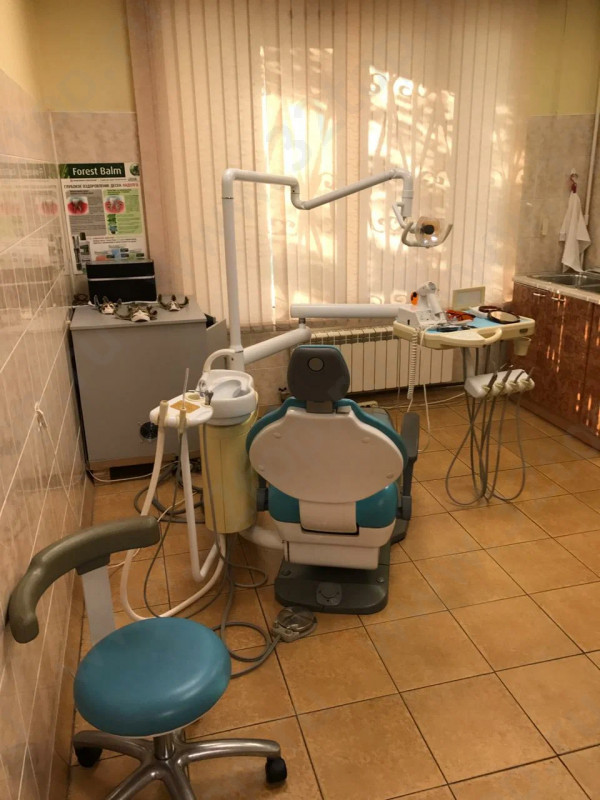 Стоматологическая клиника 32 КАРАТА м. Селигерская