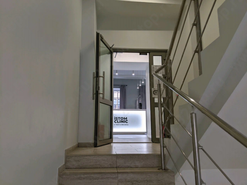 Стоматологическая клиника ISTOM (АЙСТОМ) м. Петроградская