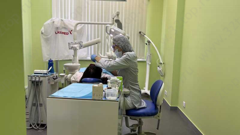 Стоматологический центр ВОДНИКИ