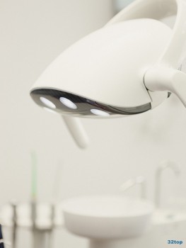 Стоматологическая клиника НАЗУБОК