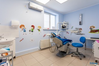 Сеть стоматологических клиник ЭСКУЛАП на Индустриальной