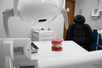 Стоматология IRS DENT (ИРС ДЕНТ) м. Маршала Покрышкина