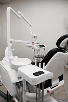 Стоматология IRS DENT (ИРС ДЕНТ) м. Маршала Покрышкина