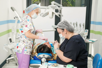 Сеть стоматологических клиник ЭСКУЛАП на Уральской