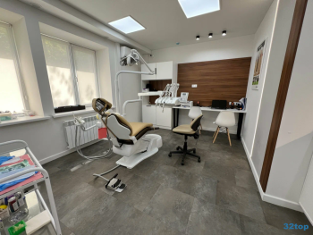 Грамотная стоматология СТОМУС НА СПОРТИВНОЙ м. Суконная Слобода