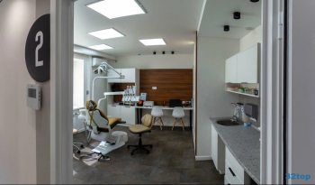 Грамотная стоматология СТОМУС НА СПОРТИВНОЙ м. Суконная Слобода