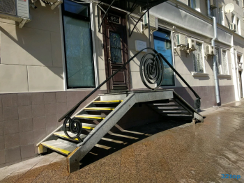 Стоматологическая клиника ДОКТОР ЕРМОЛАЕВ м. Баррикадная