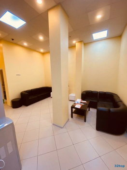 Стоматологическая клиника АЙЗА-МЕД м. Милашенкова