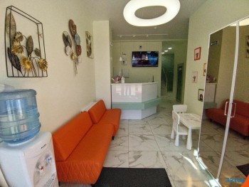 Сеть семейных клиник СТОМИК на Елизаветинской