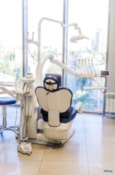 Стоматологическая клиника DENTTIME ORTHO (ДЕНТТАЙМ ОРТО)