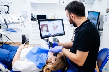 Центр стоматологии АСТРЕЯ на Молокова