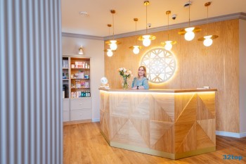 Центр стоматологии АСТРЕЯ на Молокова