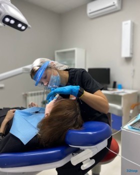 Стоматологическая клиника DEMOKRAT (ДЕМОКРАТ)