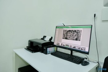 Стоматология МАКСИДЕНТ на Салмышской