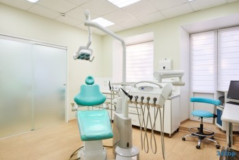 Цифровая стоматология ВЕРОНИКА НА САВУШКИНА, 8 м. Черная Речка