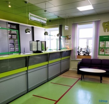 Центр семейной стоматологии ЗДРАВУШКА на Степанова