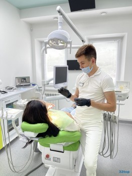 Семейная стоматологическая клиника DENTAL PLUS (ДЕНТАЛ ПЛЮС)