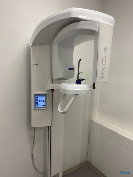 Сеть стоматологических клиник ФАКТОР УЛЫБКИ на Сиреневом