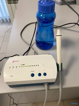 Сеть стоматологических клиник ФАКТОР УЛЫБКИ на Сиреневом