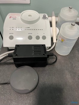 Сеть стоматологических клиник ФАКТОР УЛЫБКИ на Сиреневом