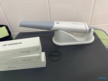 Сеть стоматологических клиник ФАКТОР УЛЫБКИ м. Комендантский проспект