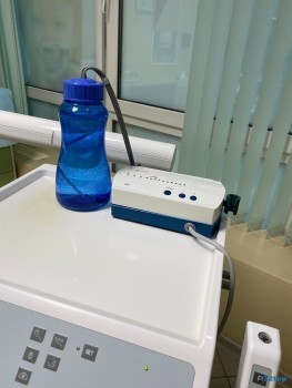 Сеть стоматологических клиник ФАКТОР УЛЫБКИ м. Комендантский проспект