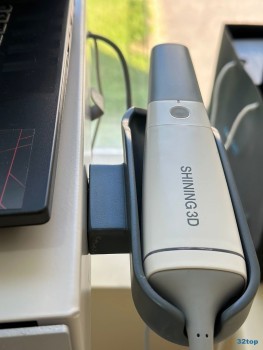 Сеть стоматологических клиник ФАКТОР УЛЫБКИ м. Комендантский проспект