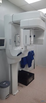 Сеть стоматологических клиник ФАКТОР УЛЫБКИ на Коломяжском