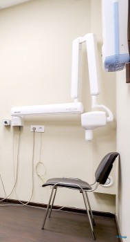 Сеть стоматологических клиник ФАКТОР УЛЫБКИ на Коломяжском