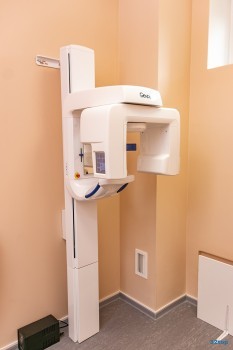 Сеть стоматологических клиник ФАКТОР УЛЫБКИ на Варшавской