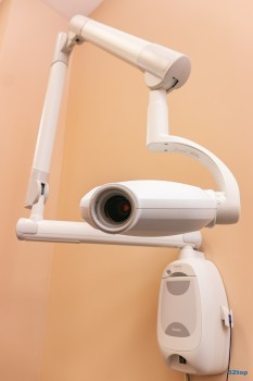 Сеть стоматологических клиник ФАКТОР УЛЫБКИ на Варшавской