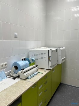 Сеть стоматологических клиник ФАКТОР УЛЫБКИ на Варшавской