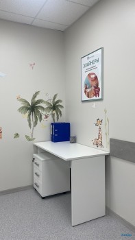 Сеть стоматологических клиник ФАКТОР УЛЫБКИ на Ленина