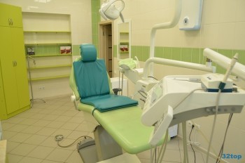 Сеть стоматологических клиник ФАКТОР УЛЫБКИ на Разъезжей