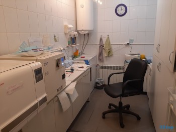 Сеть стоматологических клиник ФАКТОР УЛЫБКИ на Сиреневом