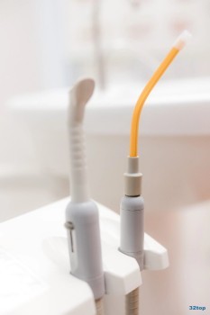 Стоматологическая клиника АКСИОМА УЛЫБКИ м. Площадь 1905 года