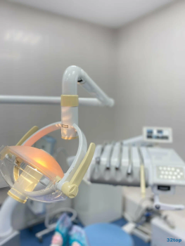 Стоматологическая клиника АКСИОМА УЛЫБКИ м. Площадь 1905 года