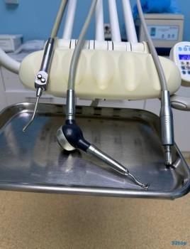 Центр современной стоматологии ВЭЛАДЕНТ на Каслинской