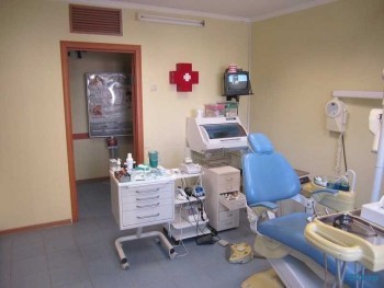 Сеть клиник СТОМАТОЛОГИЯ СЕМЕЙНЫХ СКИДОК НА ДЕЖНЕВА м. Бабушкинская