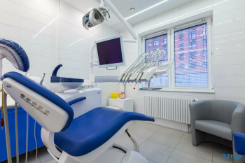 Стоматологическая клиника STEP 2 DENT (СТЕП ТУ ДЕНТ) м. Улица 1905 года