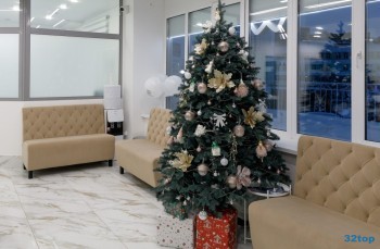 СЕМЕЙНАЯ СТОМАТОЛОГИЯ на Менделеева