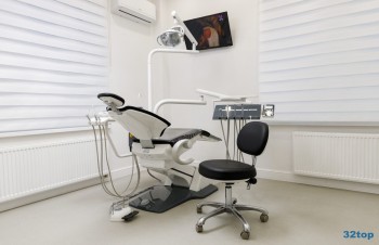 СЕМЕЙНАЯ СТОМАТОЛОГИЯ на Менделеева