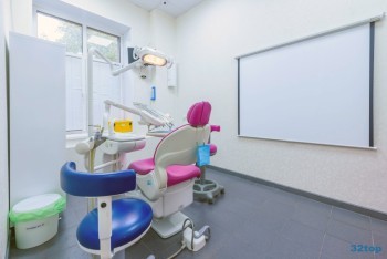 Семейный стоматологический центр БЭБИ ДЕНТ м. Улица 1905 года