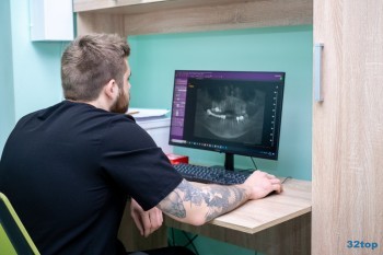 Стоматологическая клиника DEMOKRAT (ДЕМОКРАТ) на Кашена