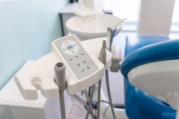 Стоматологический центр С-КЛИНИК